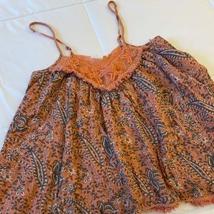 🍓4 for $20🍓 Paisley Boho top